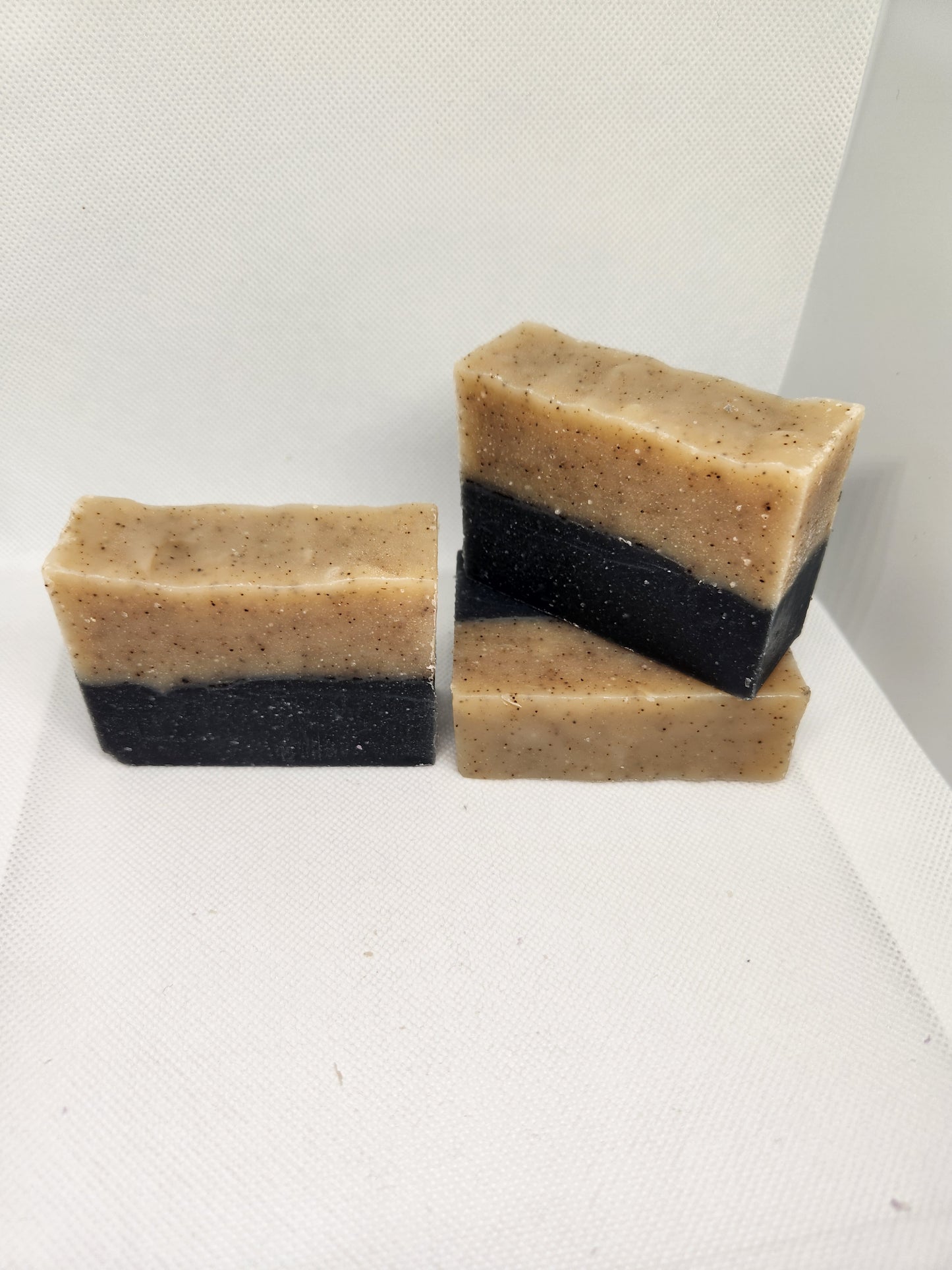 The Gentleman (Coffee Grounds + Activated Charcoal)