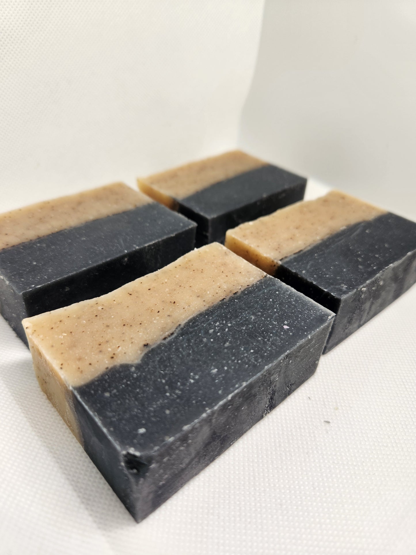 The Gentleman (Coffee Grounds + Activated Charcoal)
